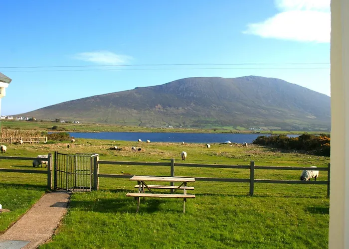 Achill Island 度假居 *